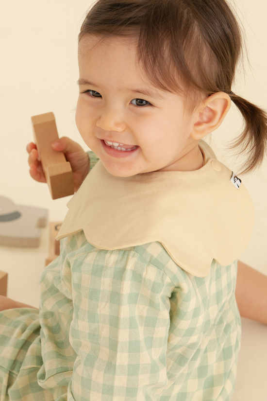 Konny | 360抗菌口水肩